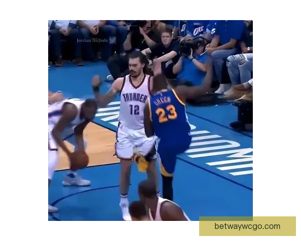 追梦勇士归属早有定数球队曾接近以小卡为核心进行大交易