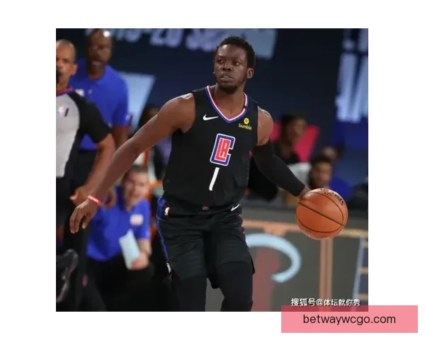 快船官方宣布以赛亚杰克逊右脚踝扭伤将于未来几天评估恢复时间表